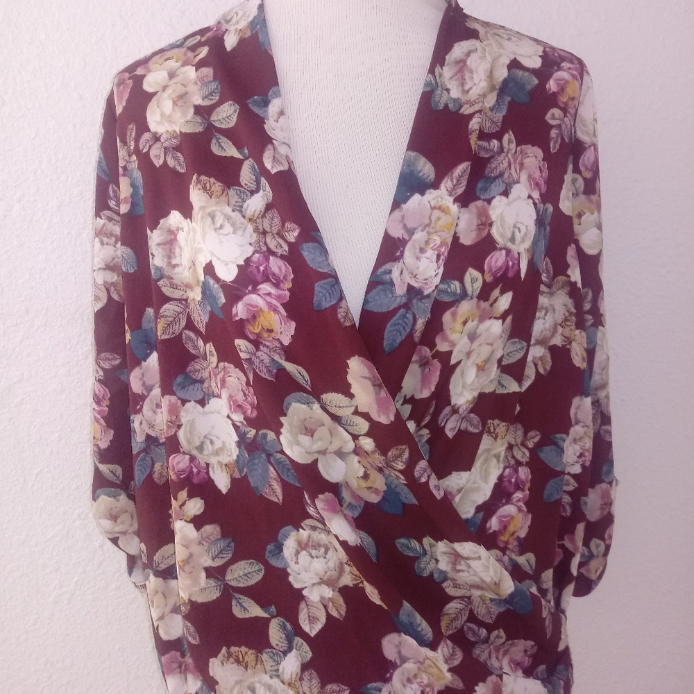 ❤️🌻 F21 FLORAL TOP